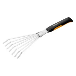 Fiskars Xact Hand Rake -Garden Furniture Store 1027044 Xact Hand rake 2