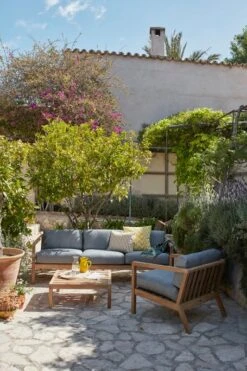 Skagerak Virkelyst Table 75 X 70 Cm, Teak -Garden Furniture Store 1505783 1505731 S1505770 02 M