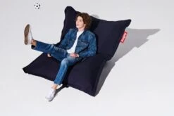 Fatboy Original Outdoor Bean Bag, Dark Ocean -Garden Furniture Store 17 ORIGINAL OUTDOOR 20201130 FATBOY HERO DAY1 066