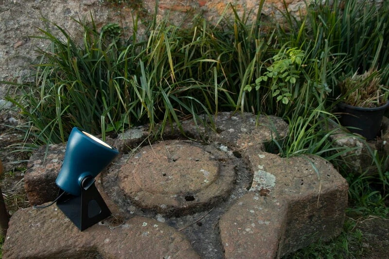 Martinelli Luce Frog Outdoor Lamp, Blue 3 Martinelli Luce Frog Outdoor Lamp, Blue - Image 3