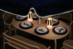 Fatboy Toní Tavolo Table, Sandy Beige 10 Fatboy Toní Tavolo Table, Sandy Beige -Garden Furniture Store 22 FATBOY Lighting Moodpicture AH WITHOUT MODEL CLOSE 056 C01