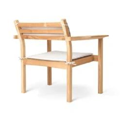 Carl Hansen & Søn AH601S Seat Cushion, Agora Life Oat -Garden Furniture Store AH601 teak untreated CU agoralisolifeoat back