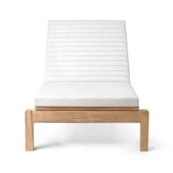 Carl Hansen & Søn AH604 Seat Cushion, Agora Life Oat -Garden Furniture Store AH604 teak untreated CU agoralisolifeoat front