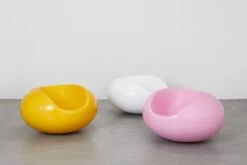 Eero Aarnio Originals Pastil Chair, White -Garden Furniture Store AarnioOriginals Pastil Chairs 3936 1