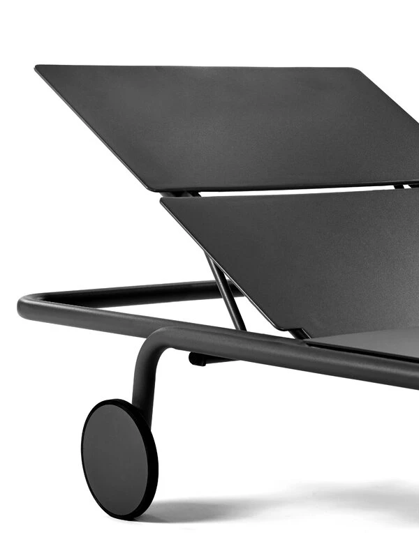 Serax August Sun Lounger, Black 6 Serax August Sun Lounger, Black - Image 6