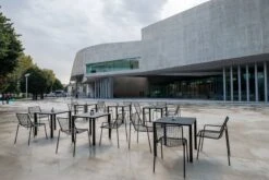 Emu Rio Armchair, Black -Garden Furniture Store EMU CtContract2020 Pag14 15 RioR50 1