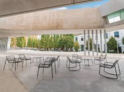 Emu Rio Lounge Chair, Black 9 Emu Rio Lounge Chair, Black -Garden Furniture Store EMU CtContract2020 Pag16 A RioR50