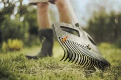 Fiskars Xact Lawn Rake L 490mm -Garden Furniture Store Fiskars Gardening Action Xact Lawn rake 1027037