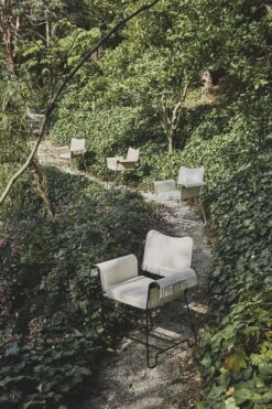 GUBI Tropique Chair With Fringes, White - Udine 06 9 GUBI Tropique Chair With Fringes, White - Udine 06 -Garden Furniture Store GUBI Gubi Goes Al Fresco Tropique 2 2