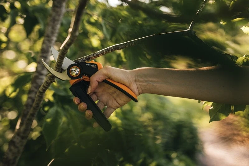 Fiskars X-Series Bypass Pruner L, P961 3 Fiskars X-Series Bypass Pruner L, P961 - Image 3