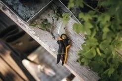 Fiskars X-Series Bypass Pruner L, P961 9 Fiskars X-Series Bypass Pruner L, P961 -Garden Furniture Store Gardening Environmental X Series Pruner Bypass P961 1057175 01