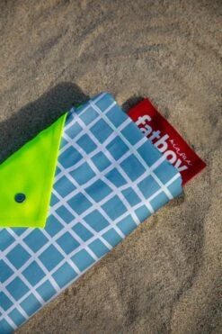 Fatboy Miasun Venice Beach Tent -Garden Furniture Store Miasun Veuve Clicquot Mock up envelop 105395