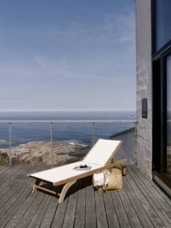 Skagerak Columbus Sun Bed, Teak - Black -Garden Furniture Store S1390655 Columbus Sun Bed2C White M 1