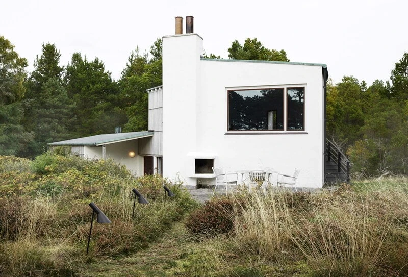 Louis Poulsen AJ Garden Bollard Lamp, Short, 3000K, Base Without Adaptor 5 Louis Poulsen AJ Garden Bollard Lamp, Short, 3000K, Base Without Adaptor - Image 5