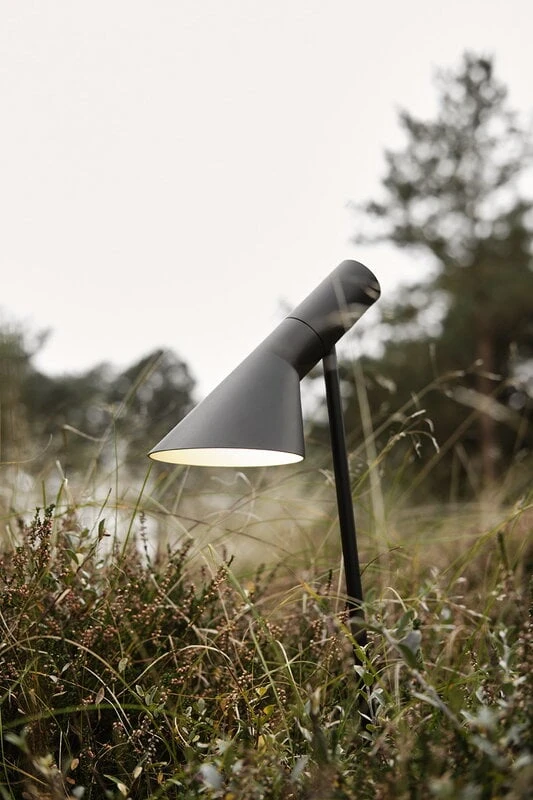 Louis Poulsen AJ Garden Bollard Lamp, Short, 3000K, Base Without Adaptor 4 Louis Poulsen AJ Garden Bollard Lamp, Short, 3000K, Base Without Adaptor - Image 4