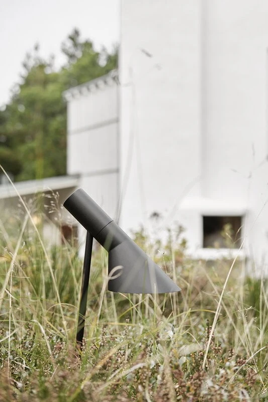 Louis Poulsen AJ Garden Bollard Lamp, Short, 3000K, Base Without Adaptor 6 Louis Poulsen AJ Garden Bollard Lamp, Short, 3000K, Base Without Adaptor - Image 6