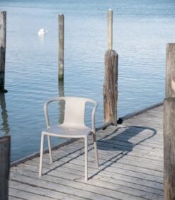 Magis Air Armchair, Beige -Garden Furniture Store fMagis air armchair ambient SD73 beige 01 hr