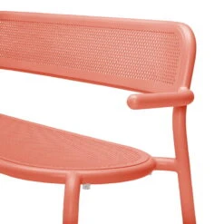 Fatboy Toní Bankski Garden Bench, Tangerine -Garden Furniture Store fatboy ton bankski tangerine closeup 03 105652